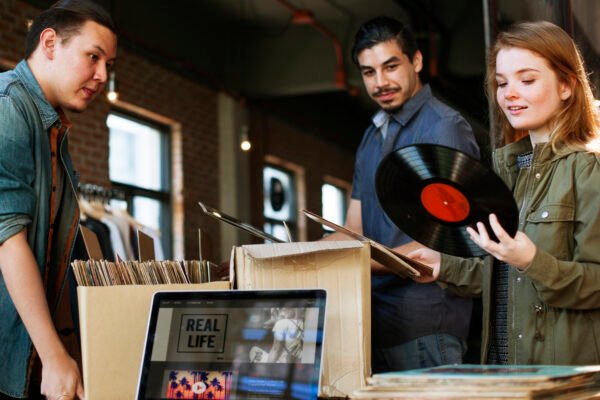 Top Marketing Tips for Independent Musicians and Artists